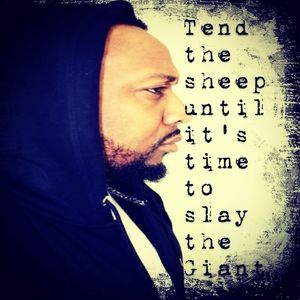 Meet your Posher, Gregory